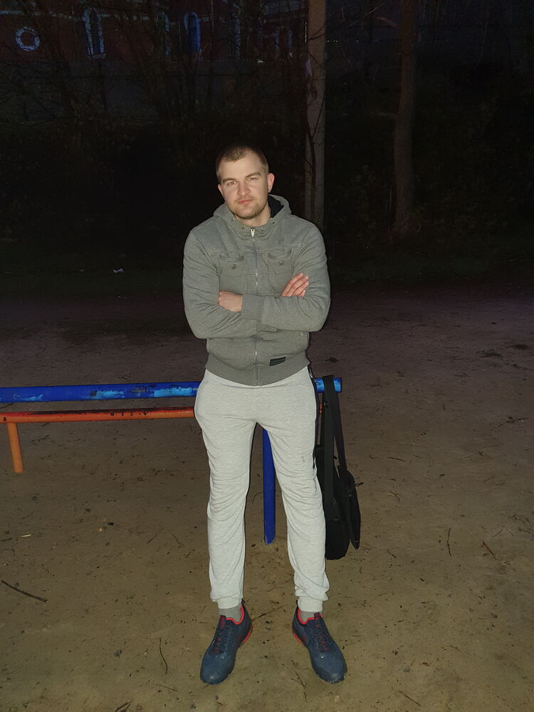  50439489  , 32 ,    