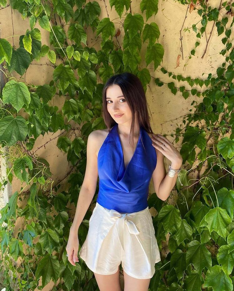  ,   Kristina, 28 ,     , c , 