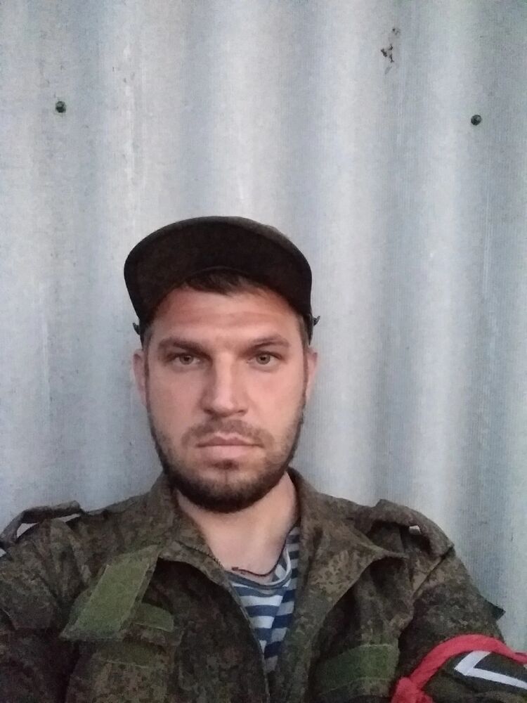  31083799  Evgeny, 34 ,    