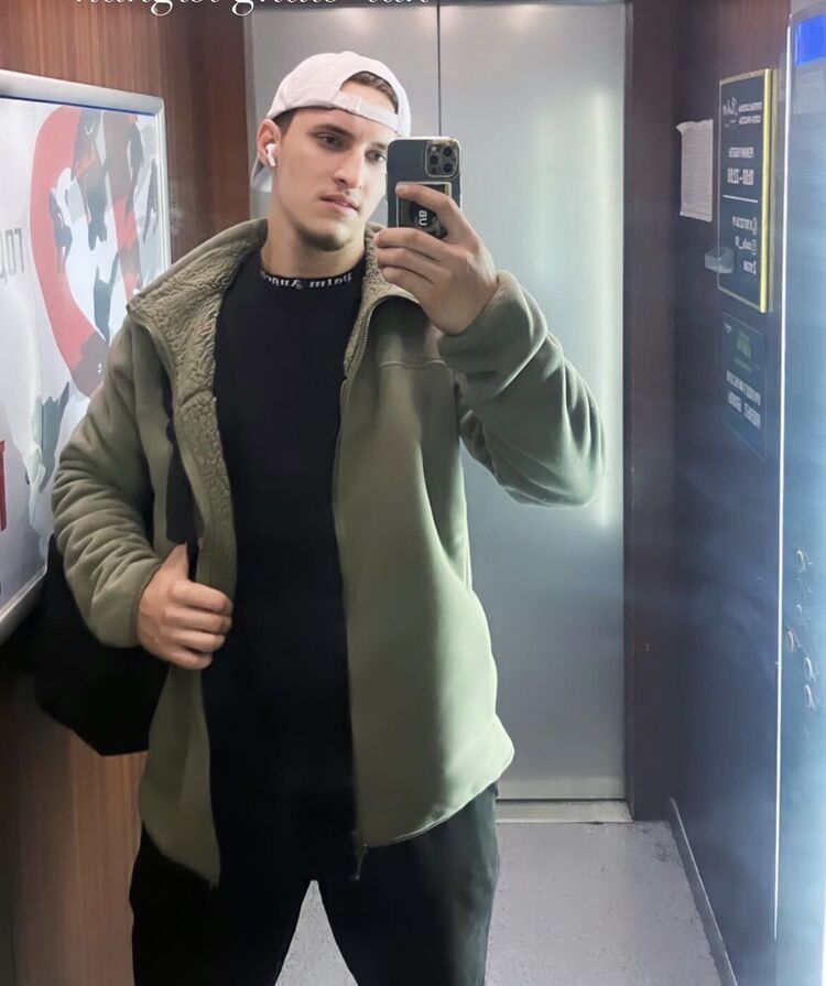  ,   , 27 ,   ,   
