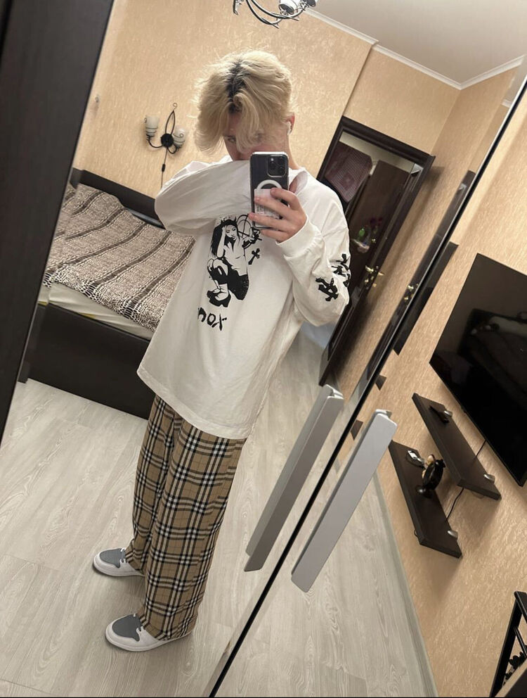  -,   , 21 ,   ,   