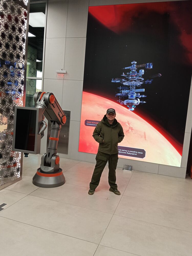  53724739  , 36 ,    