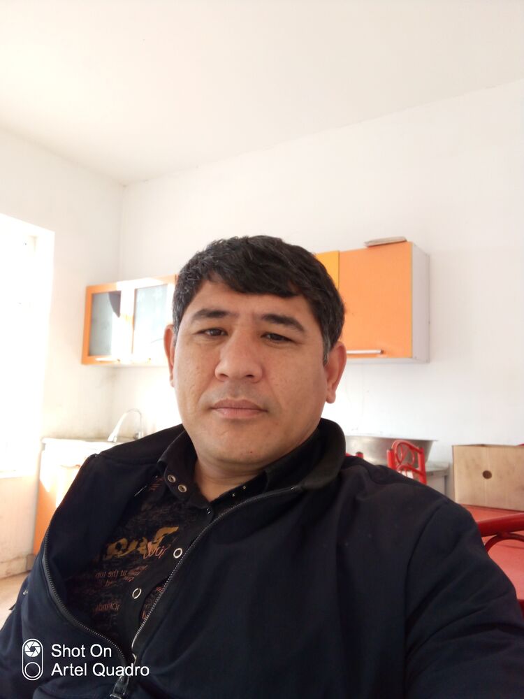  48394109  Gayratjon, 41 ,    