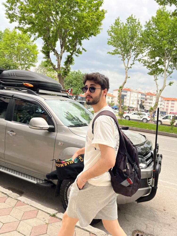  ,   Isa Daneci, 25 ,   ,   