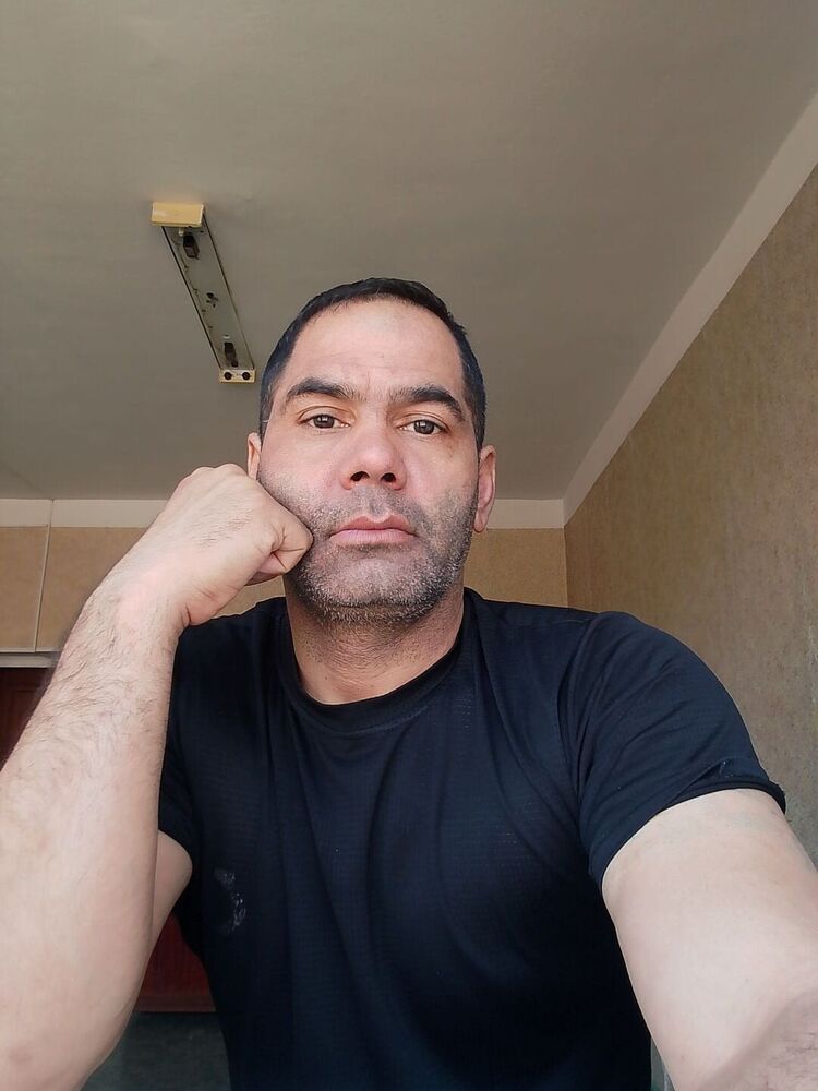  42705899  , 45 ,    