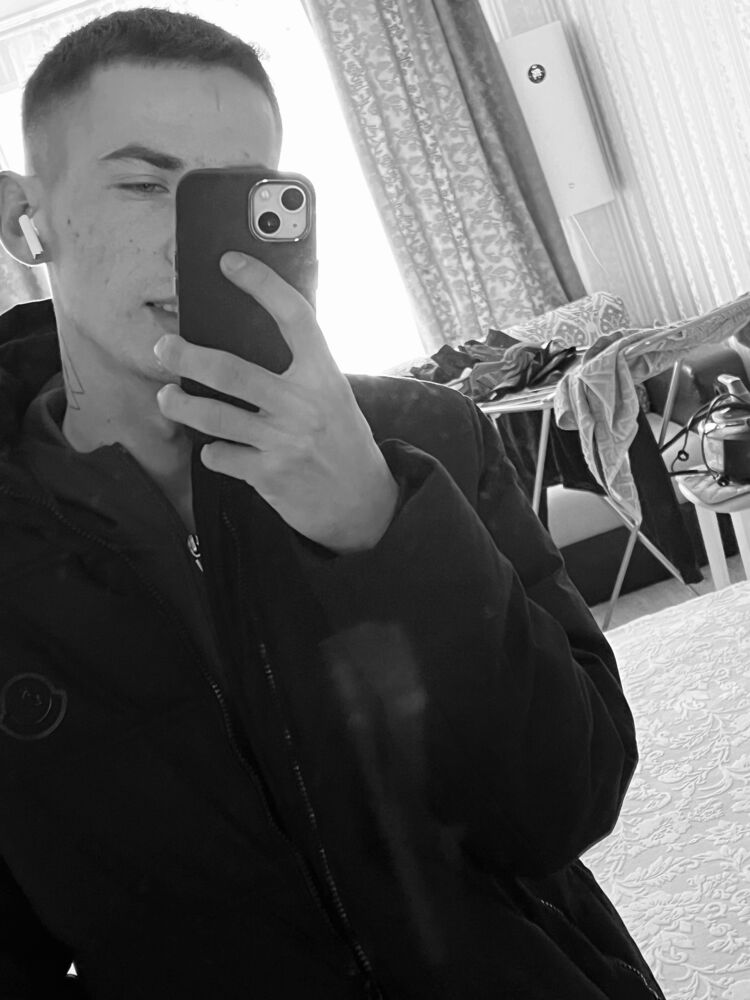  35998749  , 23 ,    