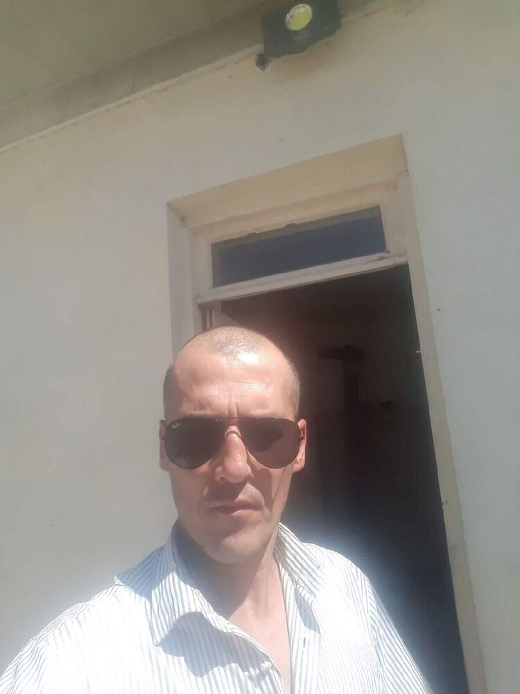  23776889  , 47 ,    