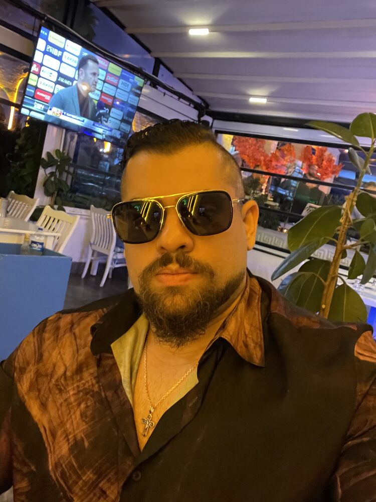  ,   Joni, 35 ,   ,   