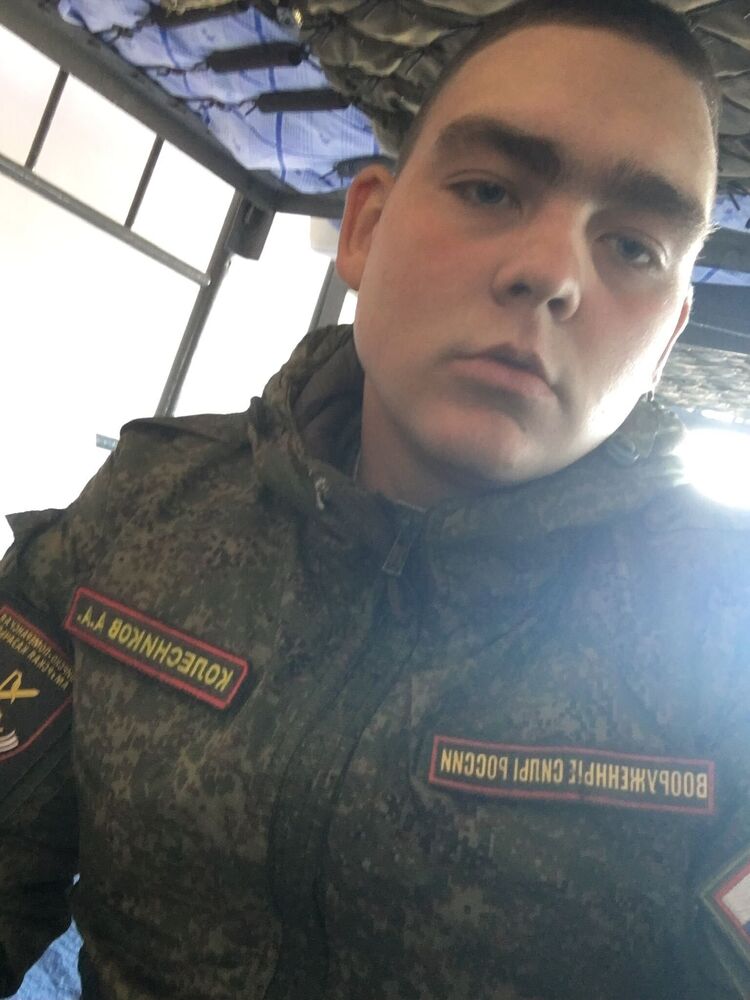 41257519  , 24 ,    