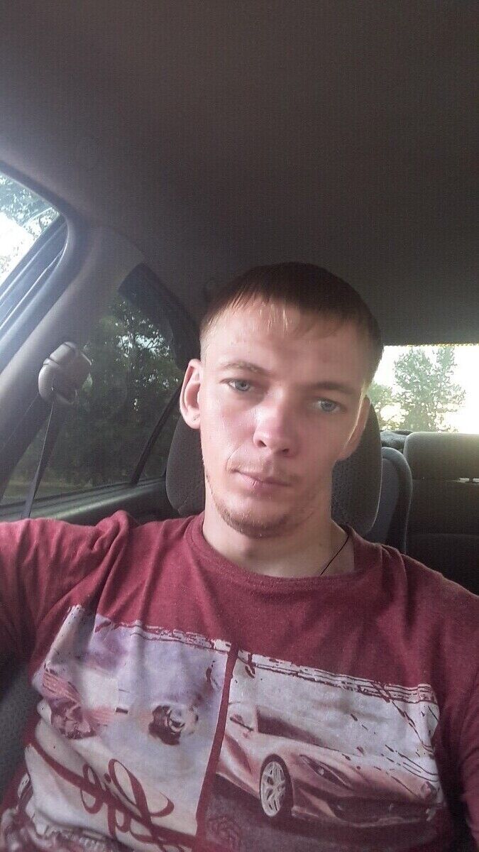  22210169  , 35 ,    