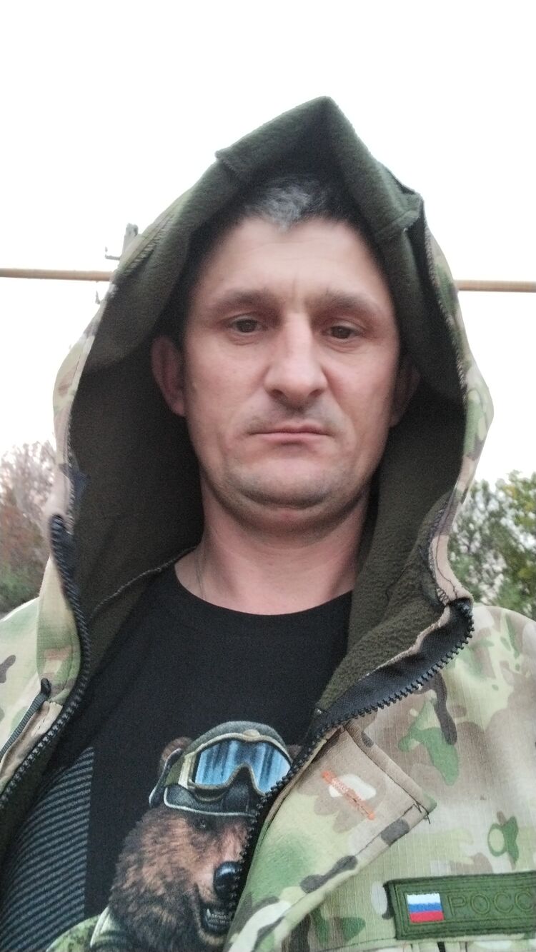  38227489  , 40 ,    