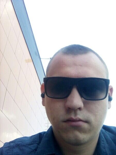  37034929  VLAD, 25 ,    