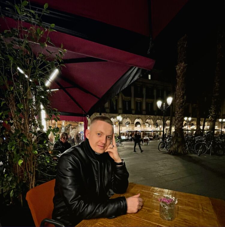 ���������� �����������, ���� ������� �����, 39 ���, ������������ ��� c�������� ���������