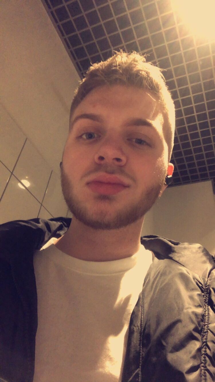  Bytow,   Szymon, 21 ,   ,   , c 