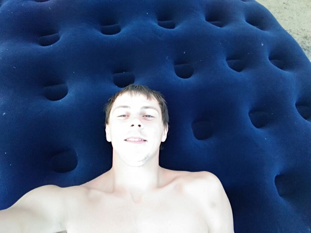  12704589  , 35 ,    