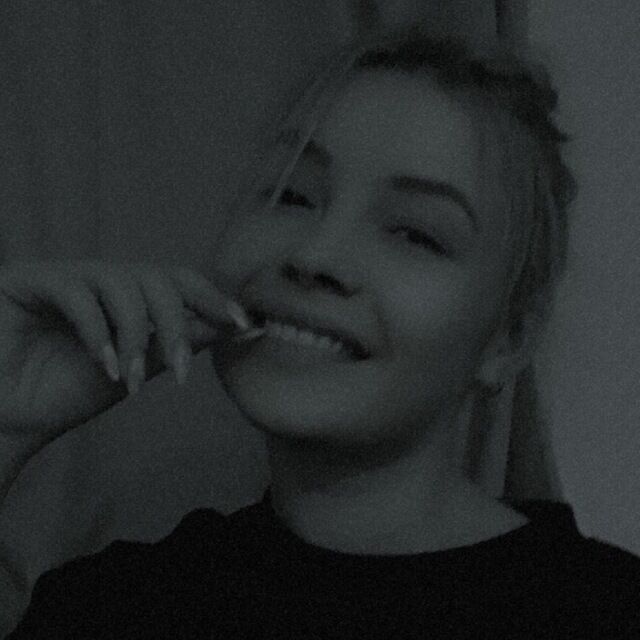  ,   Elena, 30 ,     , c 