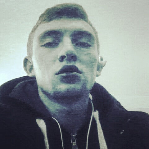  24528129  Ma, 32 ,    