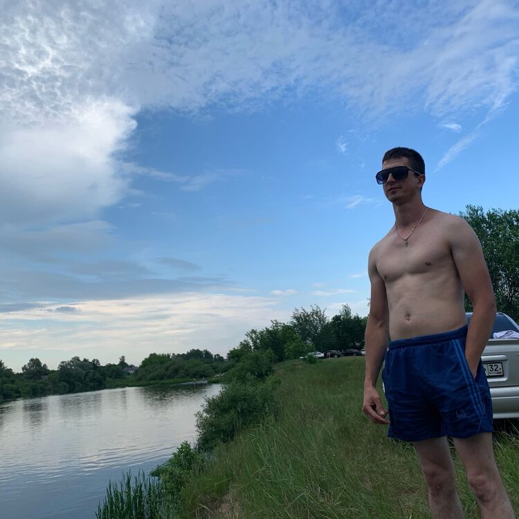  30038489  Zhenya, 32 ,    