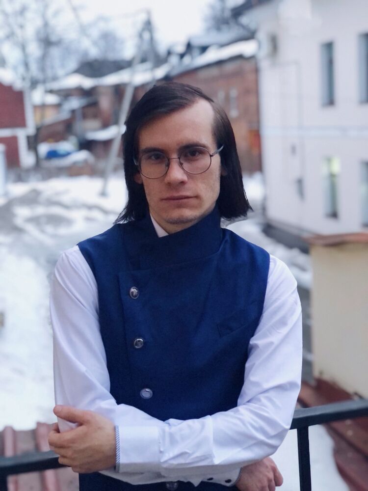  25837129  , 28 ,    