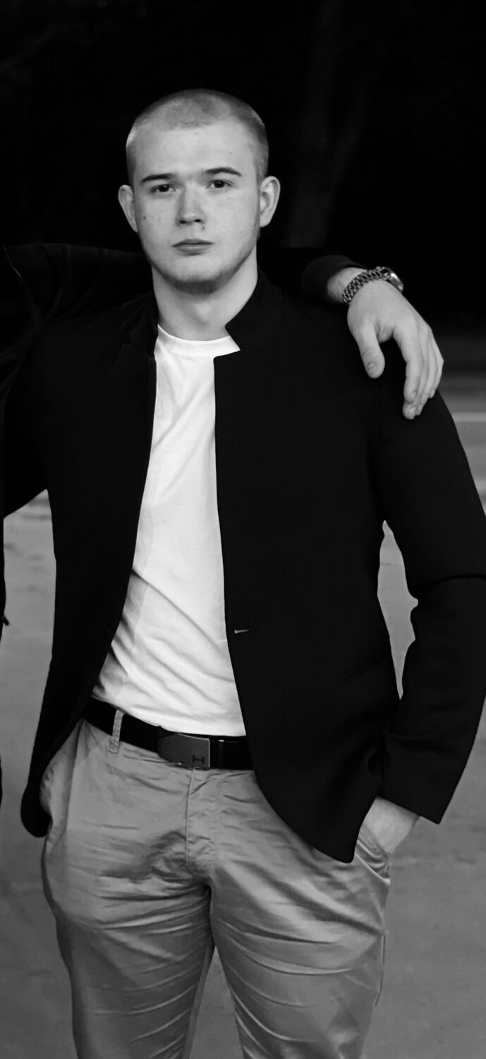  --,   Vladislav, 27 ,   ,   