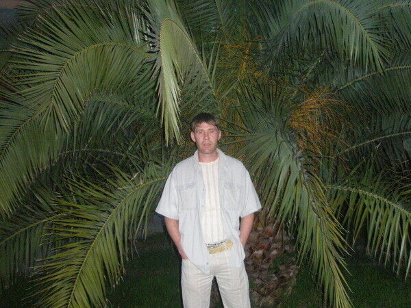  ,   Sergey, 52 ,   ,   
