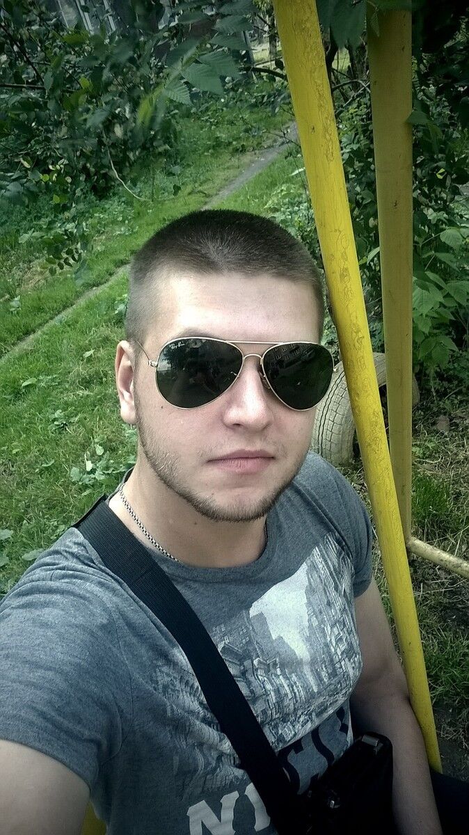  ,   Roman, 32 ,   