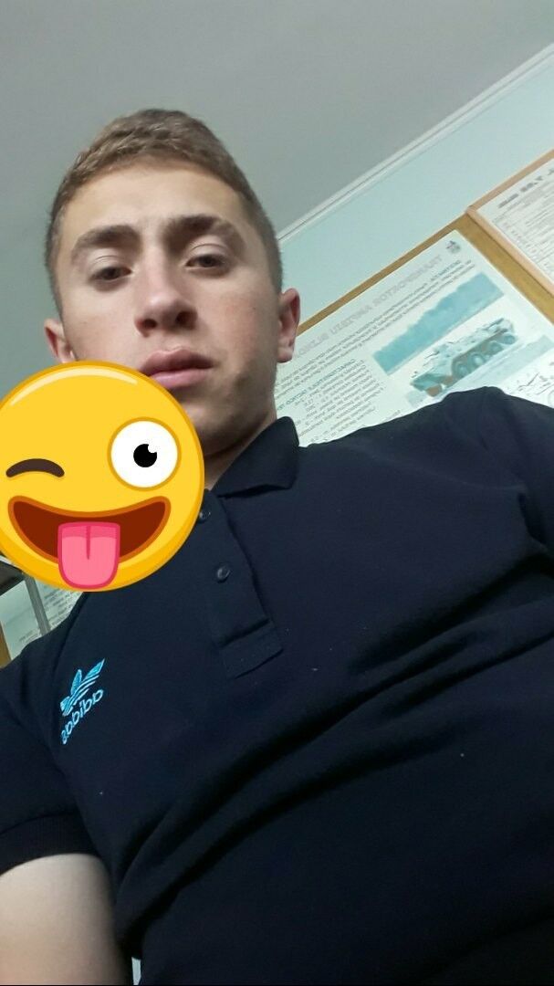  ,   Maxim, 25 ,   ,   , c 