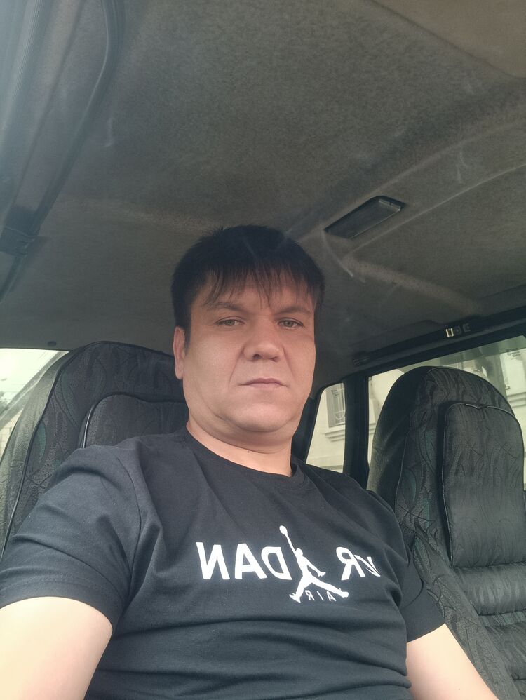  35643689  , 45 ,    