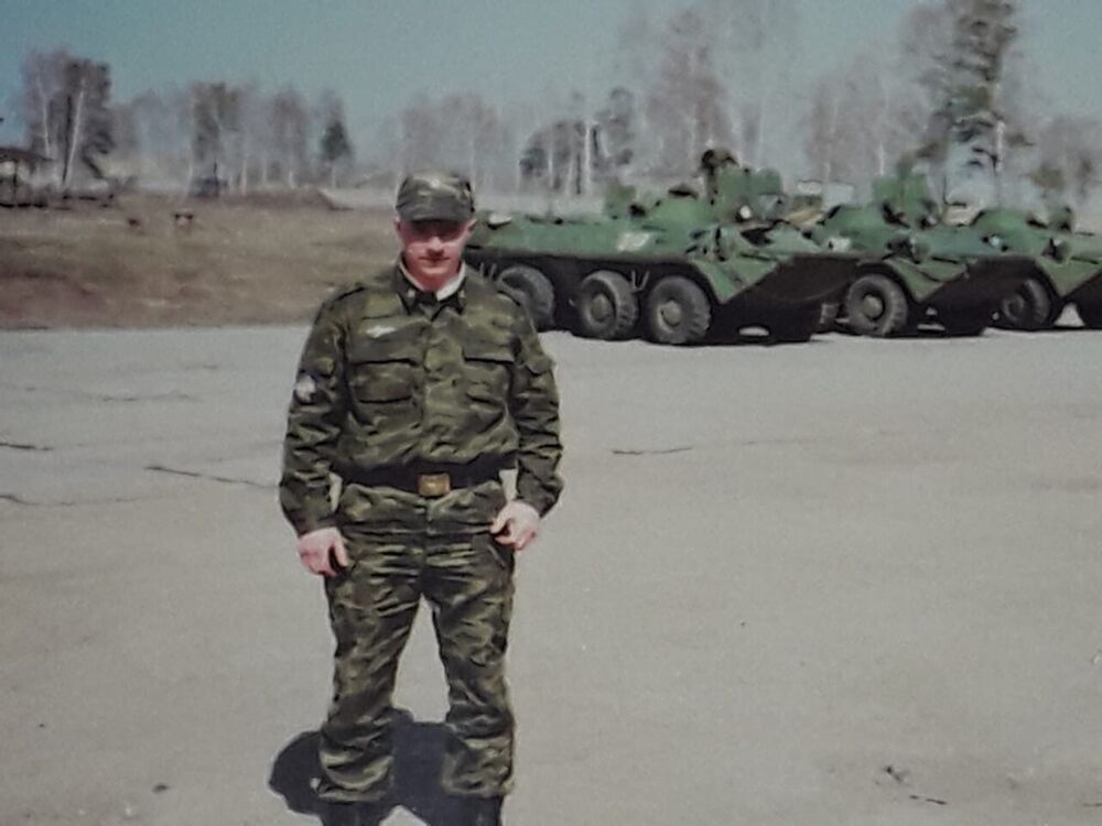  52571149  , 40 ,    -