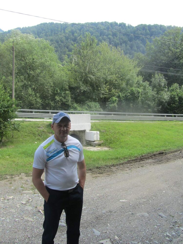 28554079  , 41 ,    