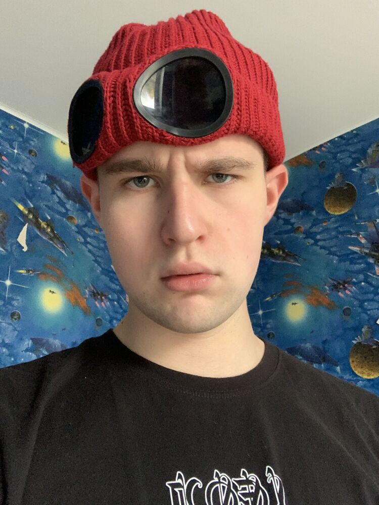  32325529  , 20 ,    