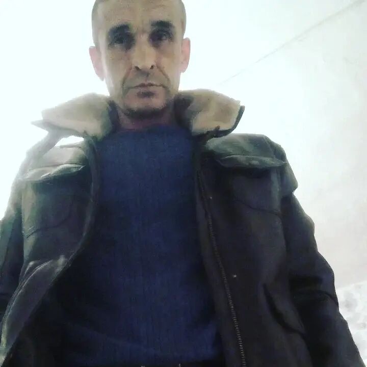  25612779  , 48 ,    