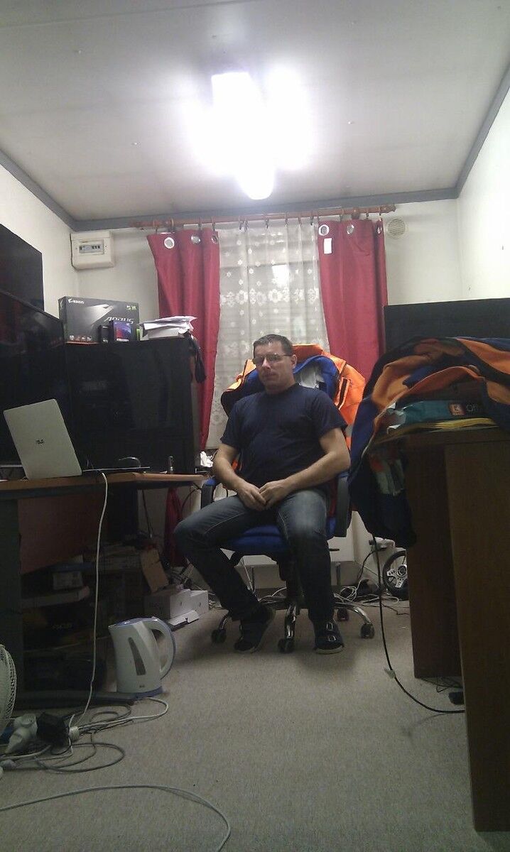  14709919  Jurij Klimov, 51 ,    