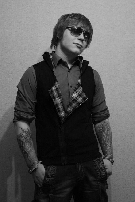  ,   Dante, 34 ,   ,   , c 