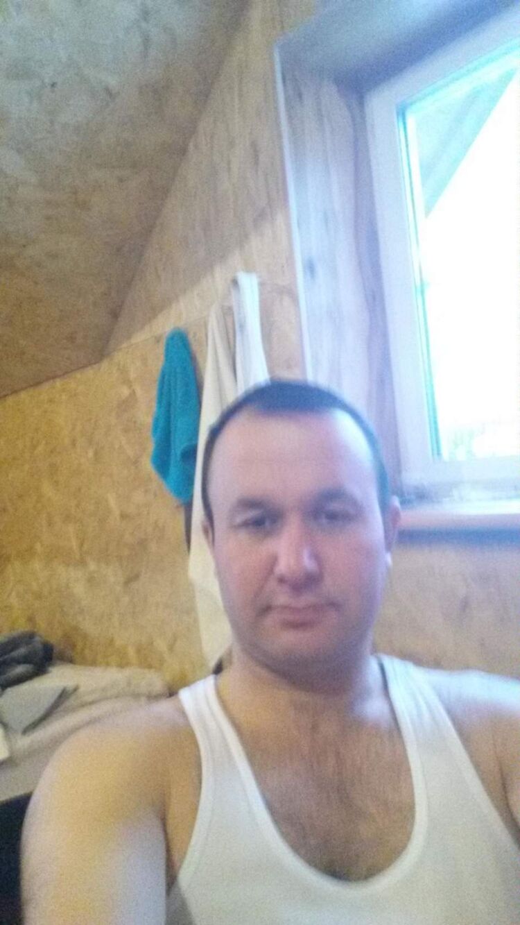  42826189  , 46 ,    