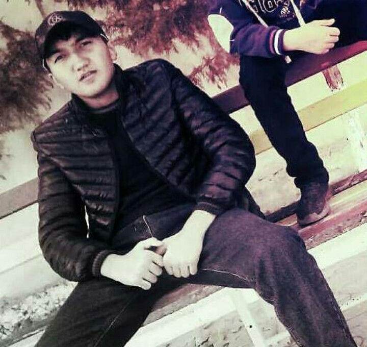  15529499  Shohruh, 27 ,    