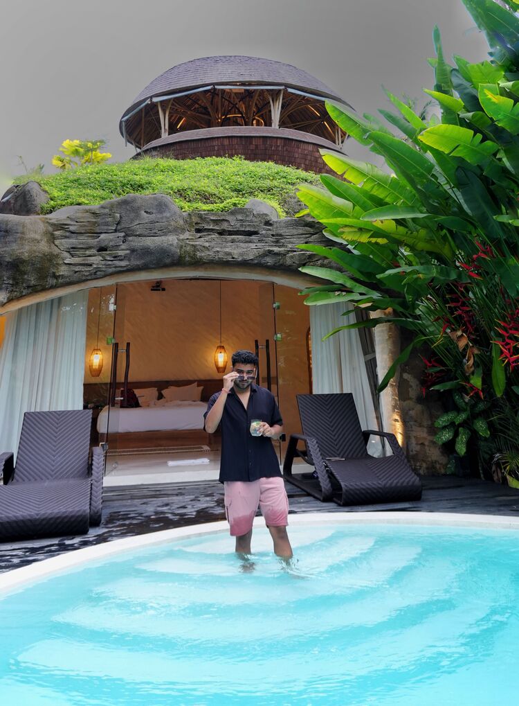  49269529  Kanishk, 23 ,    