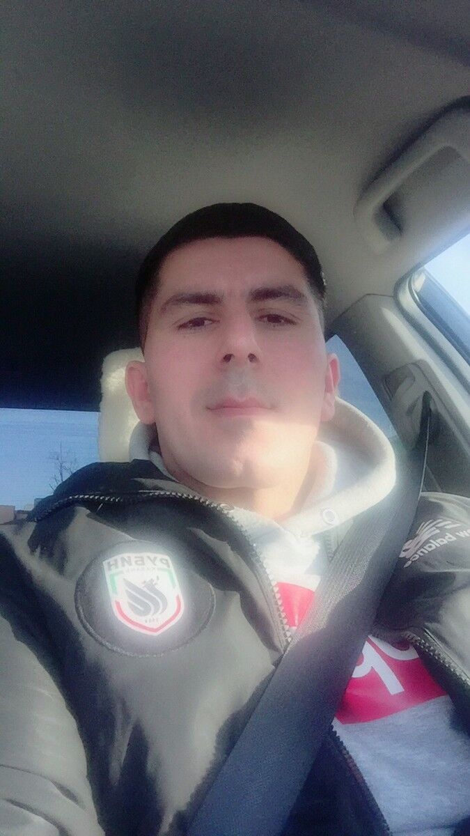  11892469  Marat, 39 ,    