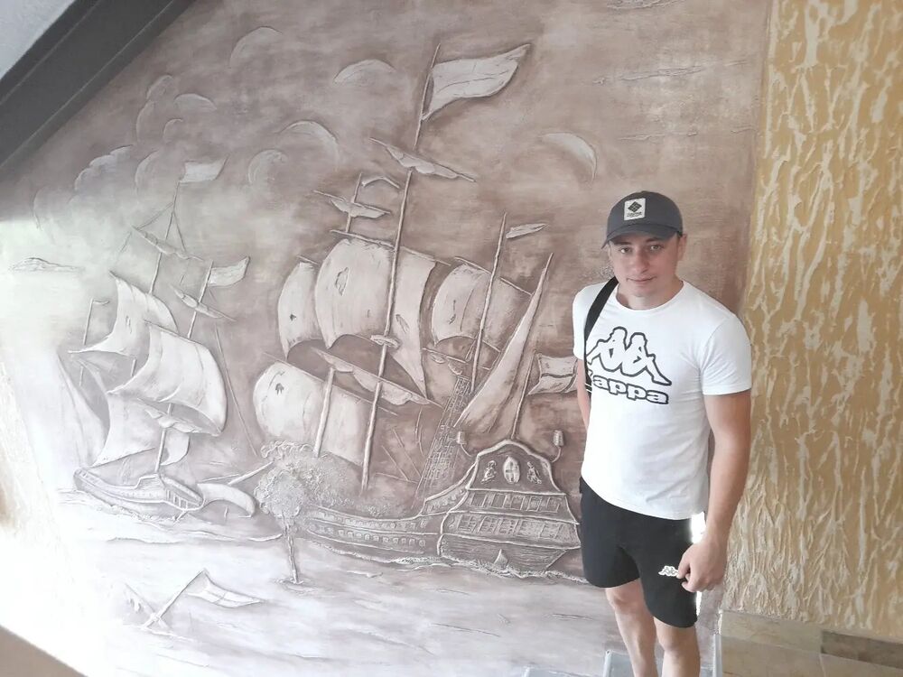  ,   Ruslan, 31 ,   ,   , c , 