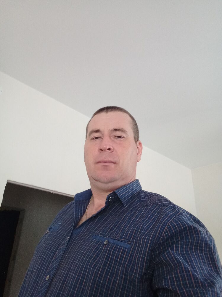  46014479  , 41 ,    