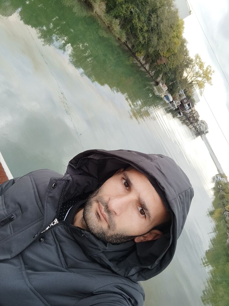  30438529  Xa, 38 ,    
