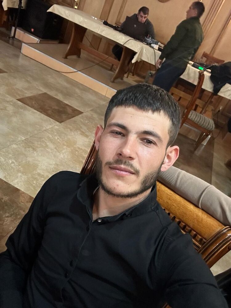  45675269  , 28 ,    