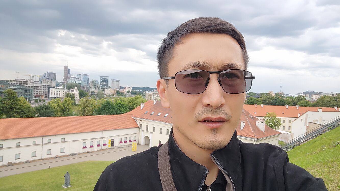  ,   Nazar, 32 ,   ,   