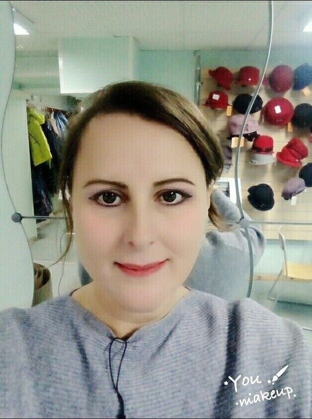  12601329  Zhanna, 49 ,    