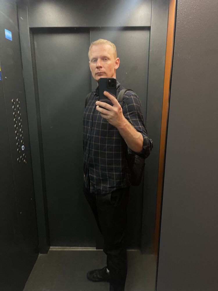  ,   Oleg, 38 ,   ,   