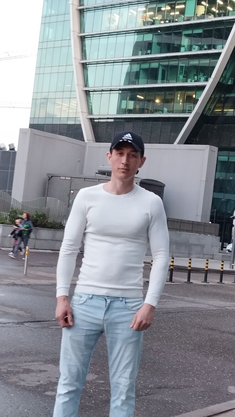  ,   Farxod, 34 ,   , c 