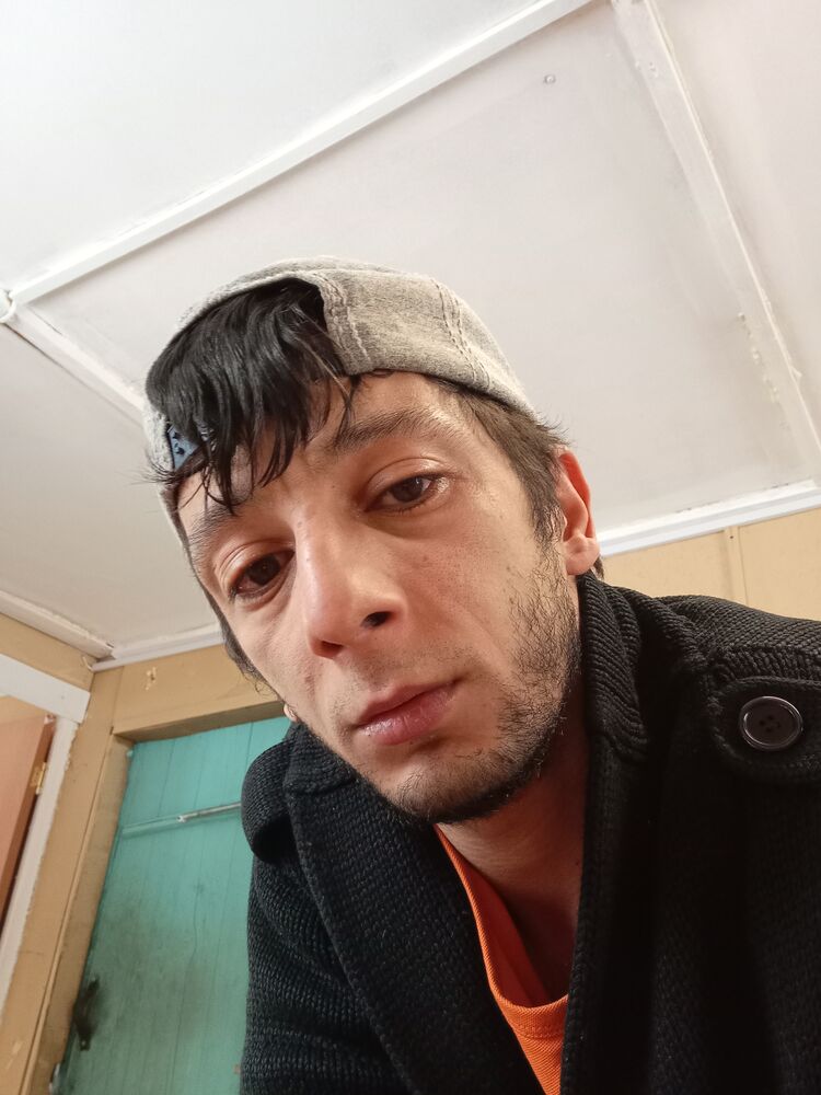 27003849  , 39 ,    