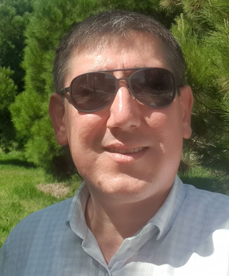  ,   Firdavs, 47 ,   ,   