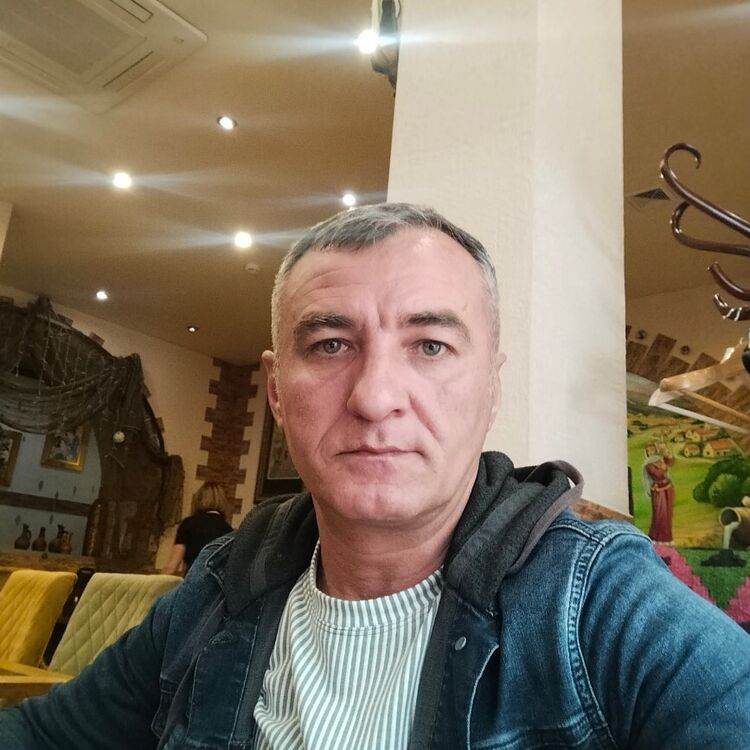  ,   Xalid, 44 ,   ,   