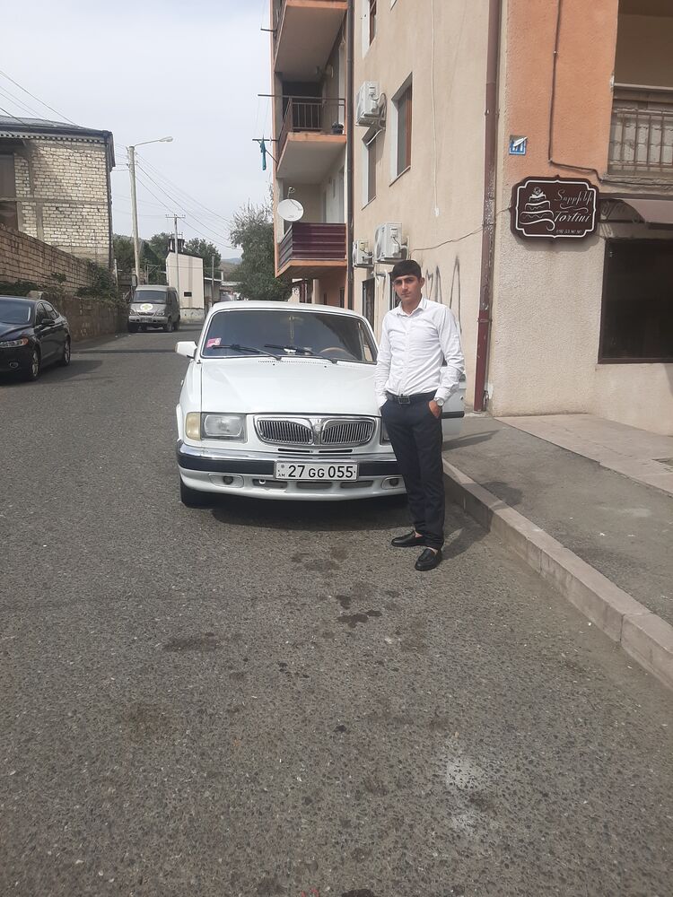  30085259  Mher, 27 ,    